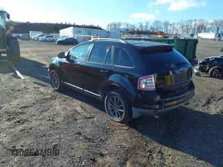 2008 Ford Edge SEL z VIN 2FMDK48C88BB30647, wystawiony jako IAAI lot #41012366 z przebiegiem 225 673 mil mil oraz . Historia ofert i sprzedaży dostępna na DreamBid. Obrazek 3.