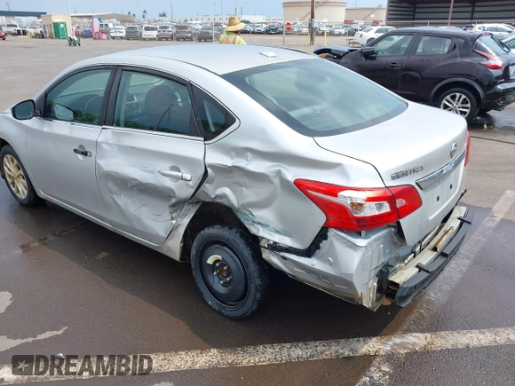 2018 Nissan Sentra SV z VIN 3N1AB7AP2JY224321, wystawiony jako IAAI lot #41885831 z przebiegiem 130 852 mil mil oraz . Historia ofert i sprzedaży dostępna na DreamBid. Obrazek 6.
