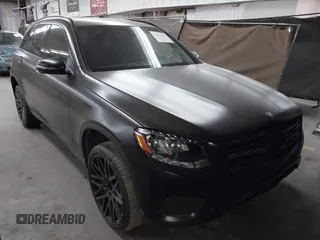 2017 Mercedes-Benz GLC 300 z VIN WDC0G4JB2HF165490, wystawiony jako IAAI lot #42291062 z przebiegiem 128 363 mil mil oraz . Historia ofert i sprzedaży dostępna na DreamBid. Obrazek 1.