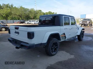 2023 Jeep Gladiator Sport с VIN 1C6HJTAG2PL504790, выставлен на аукционе IAAI как лот 42096857 с пробегом 51 741 миль миль и . История ставок и продаж доступна на DreamBid. Изображение 4.
