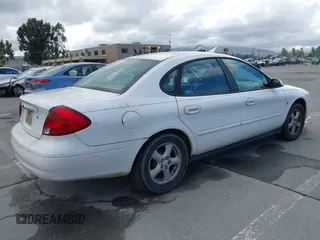 2003 Ford Taurus SE Standard with VIN 1FAFP53U03A121522, listed as a IAAI auction lot 42255783 with 224,637 mi miles and . Bid and sale history available at DreamBid. Image 4.