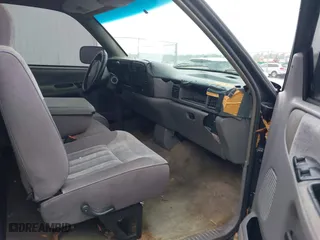 1996 Dodge Ram 1500 with VIN 1B7HC16Z3TS553496, listed as a IAAI auction lot 41556225 with 274,721 mi miles. Bid and sale history available at carsss.com. Image 5.