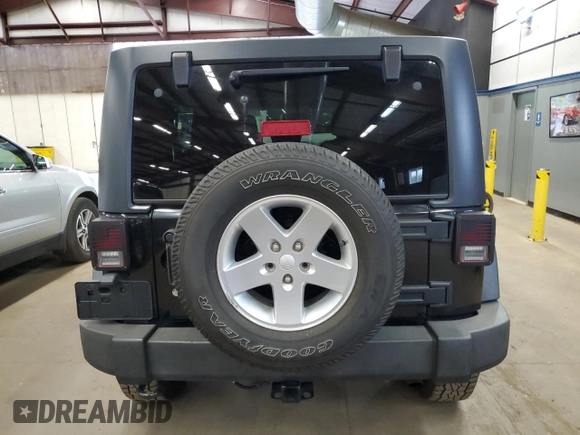 2014 Jeep Wrangler Unlimited Sport with VIN 1C4BJWDG8EL100708, listed as a Copart auction lot 57297245 with 170,862 mi miles and Clean Title. Bid and sale history available at DreamBid. Image 6.