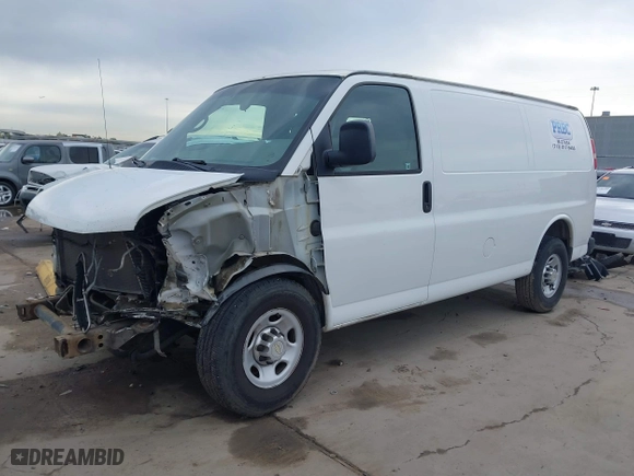 2011 Chevrolet Express Cargo Van with VIN 1GCWGFBA2B1154429, listed as a IAAI auction lot 41349126 with 224,043 mi miles. Bid and sale history available at carsss.com. Image 18.