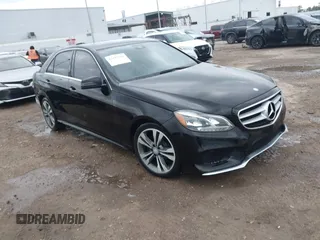 2016 Mercedes-Benz E 350 Luxury z VIN WDDHF8JB1GB315376, wystawiony jako IAAI lot #42297760 z przebiegiem 127 142 mil mil oraz . Historia ofert i sprzedaży dostępna na DreamBid. Obrazek 1.