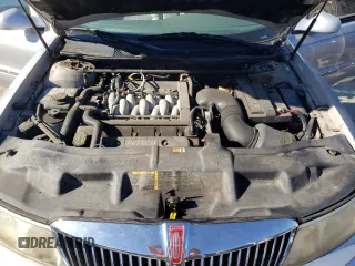 2001 Lincoln Continental with VIN 1LNHM97V31Y641106, listed as a Copart auction lot 77468194 with 86,363 mi miles and Clean Title. Bid and sale history available at carsss.com. Image 11.