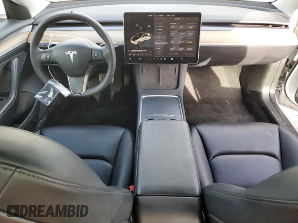 2023 Tesla Model 3 z VIN 5YJ3E1EA2PF439119, wystawiony jako Copart lot #60708065 z przebiegiem 48 717 mil mil oraz Nie do naprawy • Non repairable. Historia ofert i sprzedaży dostępna na DreamBid. Obrazek 8.