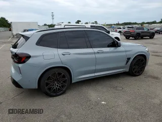 2022 BMW X3 M z VIN 5YM13EC02N9J64591, wystawiony jako Copart lot #62077833 z przebiegiem 24 808 mil mil oraz . Historia ofert i sprzedaży dostępna na DreamBid. Obrazek 3.