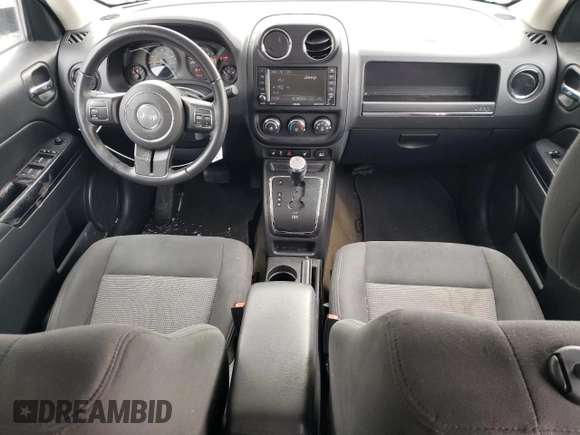 2017 Jeep Patriot Latitude with VIN 1C4NJPFB7HD131242, listed as a Copart auction lot 88113685 with 113,640 mi miles and Salvage Title. Bid and sale history available at DreamBid. Image 8.