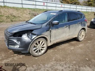 2016 Ford Escape SE z VIN 1FMCU9G96GUB64071, wystawiony jako Copart lot #53833075 z przebiegiem 130 037 mil mil oraz Czysty tytuł • Clean title. Historia ofert i sprzedaży dostępna na DreamBid. Obrazek 1.