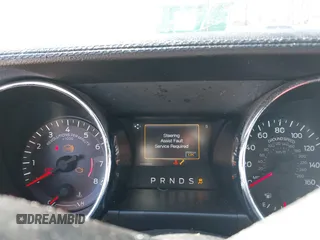 2016 Ford Mustang V6 z VIN 1FA6P8AM5G5226866, wystawiony jako IAAI lot #41306547 z przebiegiem Nie podano mil oraz . Historia ofert i sprzedaży dostępna na DreamBid. Obrazek 7.
