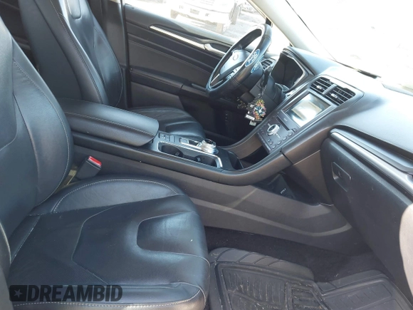 2017 Ford Fusion Titanium with VIN 3FA6P0SU3HR152006, listed as a IAAI auction lot 41423485 with 183,547 mi miles and . Bid and sale history available at carsss.com. Image 5.