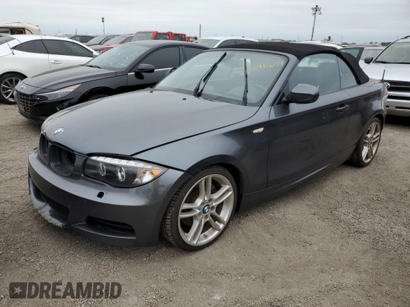 2013 BMW 1 Series 135i with VIN WBAUN7C52DVM27902, listed as a Copart auction lot 76493654 with 0 mi miles and Salvage Title. Bid and sale history available at carsss.com. Image 1.