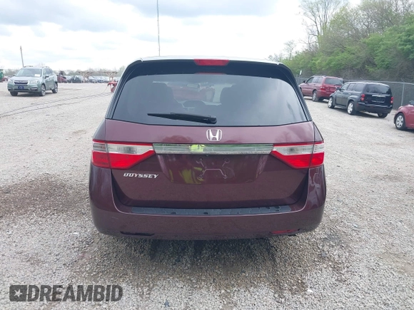 2013 Honda Odyssey LX with VIN 5FNRL5H25DB080209, listed as a IAAI auction lot 42123644 with 157,631 mi miles and . Bid and sale history available at carsss.com. Image 16.