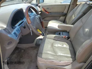 2002 Lexus RX 300 z VIN JTJGF10U620120584, wystawiony jako Copart lot #58073225 z przebiegiem 163 391 mil mil oraz Czysty tytuł • Clean title. Historia ofert i sprzedaży dostępna na DreamBid. Obrazek 7.