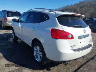 2013 Nissan Rogue S with VIN JN8AS5MV3DW649641, listed as a IAAI auction lot 41695728 with 147,403 mi miles and . Bid and sale history available at DreamBid. Image 3.