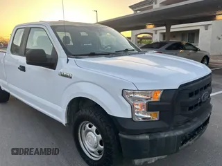 2015 Ford F-150 XL z VIN 1FTEX1C80FKE18399, wystawiony jako Copart lot #61109585 z przebiegiem 132 470 mil mil oraz Czysty tytuł • Clean title. Historia ofert i sprzedaży dostępna na DreamBid. Obrazek 1.