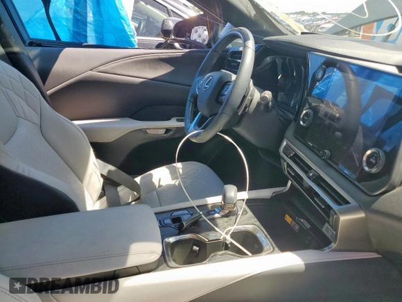 2023 Lexus RX 350 z VIN 2T2BAMBA8PC004652, wystawiony jako Copart lot #51260115 z przebiegiem 24 424 mil mil oraz Szkoda całkowita • Salvage title. Historia ofert i sprzedaży dostępna na DreamBid. Obrazek 7.
