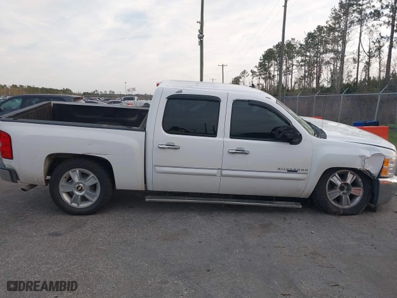 2012 Chevrolet Silverado 1500 LT with VIN 3GCPCSE07CG115883, listed as a IAAI auction lot 41722178 with 217,797 mi miles. Bid and sale history available at carsss.com. Image 13.