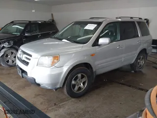 2008 Honda Pilot EX-L with VIN 5FNYF18758B006821, listed as a IAAI auction lot 41642008 with 195,678 mi miles. Bid and sale history available at carsss.com. Image 2.