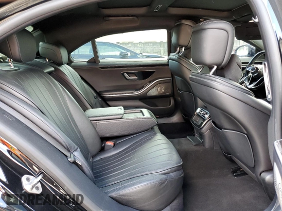 2022 Mercedes-Benz S-Class S 500 with VIN W1K6G6DB0NA148063, listed as a Copart auction lot 46621945 with 54,224 mi miles and Salvage Title. Bid and sale history available at carsss.com. Image 10.