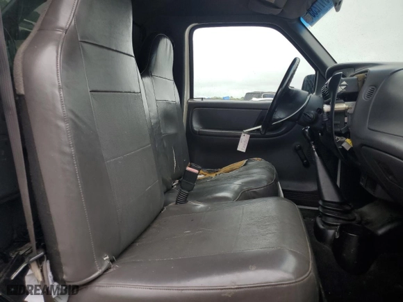 2001 Ford Ranger XL with VIN 1FTYR10C41PA68349, listed as a Copart auction lot 51712355 with 533,052 mi miles and Salvage Title. Bid and sale history available at carsss.com. Image 10.