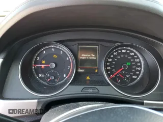 2018 Volkswagen Atlas SE z VIN 1V2PR2CA4JC517935, wystawiony jako Copart lot #49287465 z przebiegiem 88 907 mil mil oraz Szkoda całkowita • Salvage title. Historia ofert i sprzedaży dostępna na DreamBid. Obrazek 9.
