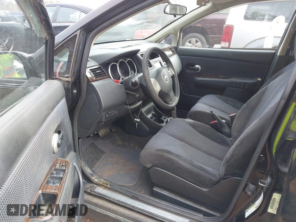 2011 Nissan Versa 1.8 S with VIN 3N1BC1AP5BL444050, listed as a IAAI auction lot 41396987 with 198,463 mi miles. Bid and sale history available at carsss.com. Image 5.