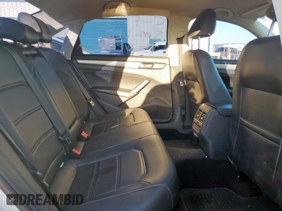 2020 Volkswagen Passat SE with VIN 1VWSA7A34LC027645, listed as a Copart auction lot 57432495 with 120,256 mi miles and Salvage title. Bid and sale history available at DreamBid. Image 10.