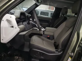 2025 Land Rover Defender S с VIN SALEJ7EXXS2363343, выставлен на аукционе Copart как лот 47466005 с пробегом 118 миль миль и Списание • Salvage title. История ставок и продаж доступна на DreamBid. Изображение 7.