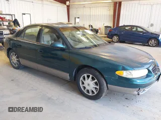 1998 Buick Regal GS with VIN 2G4WF5215W1484963, listed as a IAAI auction lot 42167192 with 277,396 mi miles. Bid and sale history available at carsss.com. Image 1.