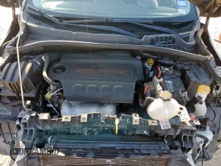 2016 FIAT 500X Easy with VIN ZFBCFXBT4GP348366, listed as a Copart auction lot 58411885 with 86,030 mi miles and Salvage title. Bid and sale history available at DreamBid. Image 12.