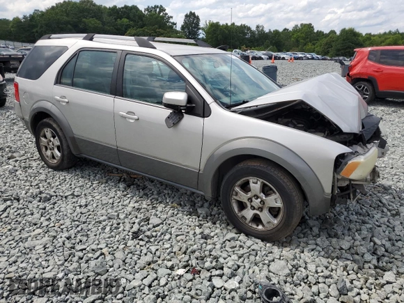 2007 Ford Freestyle SEL with VIN 1FMDK021X7GA16902, listed as a Copart auction lot 61193015 with 176,338 mi miles and Salvage title. Bid and sale history available at DreamBid. Image 4.