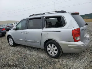 2007 Hyundai Entourage GLS with VIN KNDMC233176019030, listed as a Copart auction lot 82909964 with 226,026 mi miles and Salvage Title. Bid and sale history available at carsss.com. Image 2.