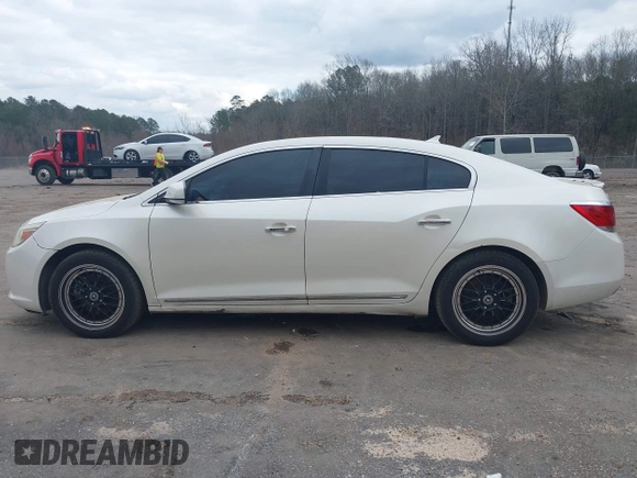 2011 Buick LaCrosse CXS with VIN 1G4GE5ED9BF300639, listed as a IAAI auction lot 41480950 with 130,394 mi miles. Bid and sale history available at carsss.com. Image 14.