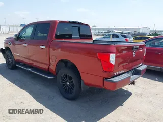 2017 Nissan Titan Platinum Reserve с VIN 1N6AA1E57HN522051, выставлен на аукционе IAAI как лот 42128392 с пробегом 101 378 миль миль и . История ставок и продаж доступна на DreamBid. Изображение 3.