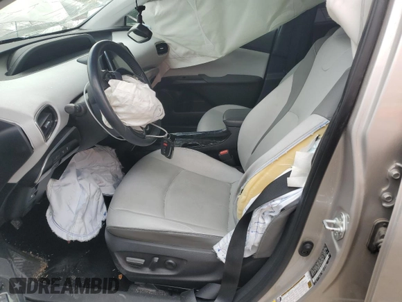2020 Toyota Prius LE z VIN JTDKARFPXL3124035, wystawiony jako Copart lot #53996215 z przebiegiem Nie podano mil oraz Szkoda całkowita • Salvage title. Historia ofert i sprzedaży dostępna na DreamBid. Obrazek 7.