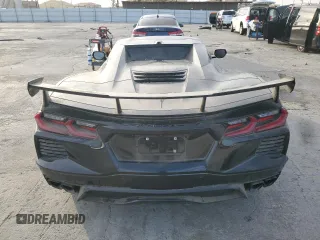 2023 Chevrolet Corvette 3LT z VIN 1G1YC3D41P5141299, wystawiony jako Copart lot #48869715 z przebiegiem 9503 mil mil oraz Szkoda całkowita • Salvage title. Historia ofert i sprzedaży dostępna na DreamBid. Obrazek 6.