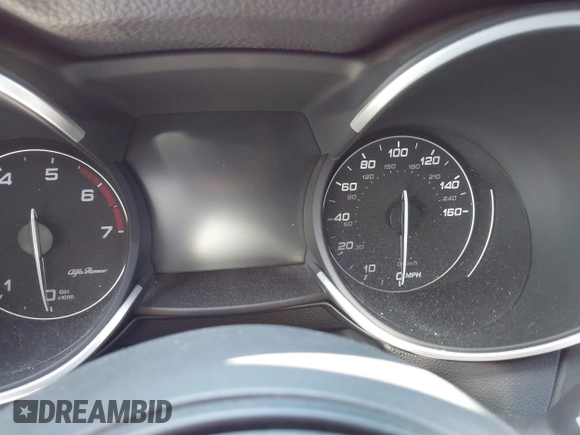 2020 Alfa Romeo Stelvio Ti z VIN ZASPAKBN5L7C73874, wystawiony jako IAAI lot #41996616 z przebiegiem Nie podano mil oraz . Historia ofert i sprzedaży dostępna na DreamBid. Obrazek 15.