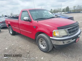 1998 Ford F-150 z VIN 2FTZF1761WCA48372, wystawiony jako IAAI lot #42124152 z przebiegiem 152 055 mil mil oraz . Historia ofert i sprzedaży dostępna na DreamBid. Obrazek 1.