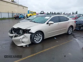 2014 Lexus ES 350 with VIN JTHBK1GG7E2105544, listed as a IAAI auction lot 41731416 with 101,483 mi miles. Bid and sale history available at carsss.com. Image 23.