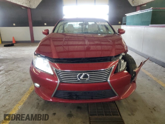 2015 Lexus ES 330 with VIN JTHBK1GG0F2190969, listed as a Copart auction lot 53207085 with 101,070 mi miles and Salvage Title. Bid and sale history available at DreamBid. Image 5.