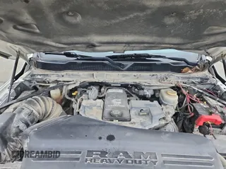 2019 Ram 2500 Tradesman with VIN 3C6UR5CL1KG598101, listed as a IAAI auction lot 42667301 with 90,262 mi miles and . Bid and sale history available at DreamBid. Image 36.