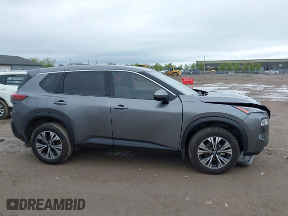 2021 Nissan Rogue SV z VIN JN8AT3BBXMW205344, wystawiony jako IAAI lot #42205011 z przebiegiem 30 895 mil mil oraz . Historia ofert i sprzedaży dostępna na DreamBid. Obrazek 14.