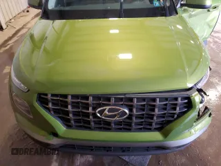 2024 Hyundai Venue SEL with VIN KMHRC8A33RU297000, listed as a Copart auction lot 44927355 with 13,574 mi miles and Salvage Title. Bid and sale history available at DreamBid. Image 12.