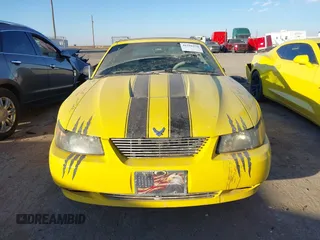 2004 Ford Mustang Deluxe with VIN 1FAFP44684F185726, listed as a IAAI auction lot 41291274 with 170,902 mi miles. Bid and sale history available at carsss.com. Image 12.