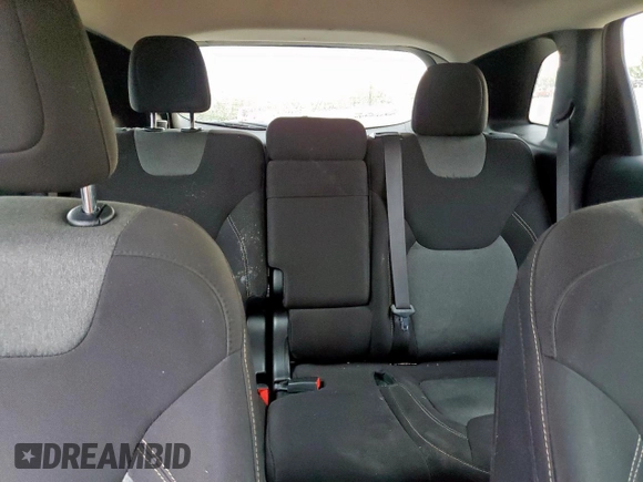 2016 Jeep Cherokee Sport with VIN 1C4PJLAB7GW347846, listed as a Copart auction lot 58620435 with 92,612 mi miles and Salvage title. Bid and sale history available at DreamBid. Image 10.