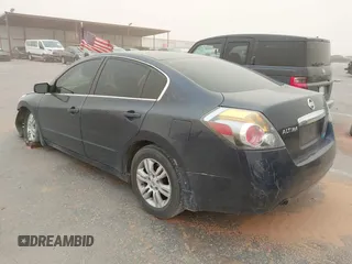 2010 Nissan Altima 2.5 S with VIN 1N4AL2AP3AC121307, listed as a IAAI auction lot 41822591 with Not Provided miles. Bid and sale history available at carsss.com. Image 3.