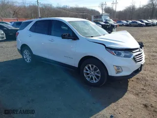 2020 Chevrolet Equinox LT with VIN 2GNAXTEV6L6171974, listed as a IAAI auction lot 41292305 with 72,302 mi miles. Bid and sale history available at carsss.com. Image 1.