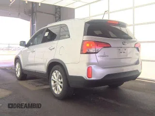 2014 Kia Sorento EX with VIN 5XYKU4A78EG524367, listed as a Copart auction lot 54801175 with 188,097 mi miles and Clean Title. Bid and sale history available at carsss.com. Image 3.